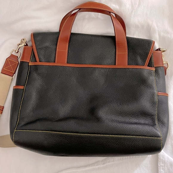 RARE Dooney & Bourke large Laptop/briefcase messenger bag - Picture 8 of 9